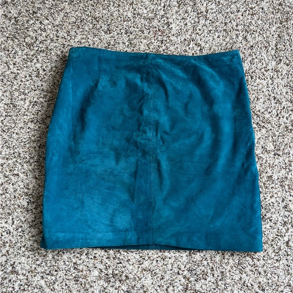 Vintage Newport News Suede Turquoise Mini Skirt - Picture 1 of 4